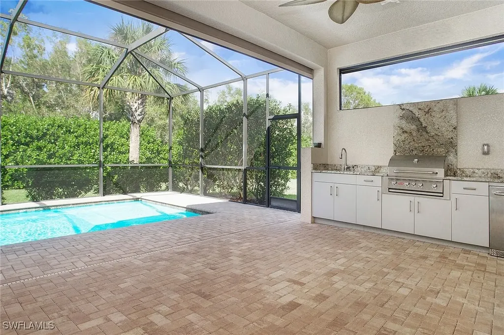 1385 Redona Way Naples FL 34113