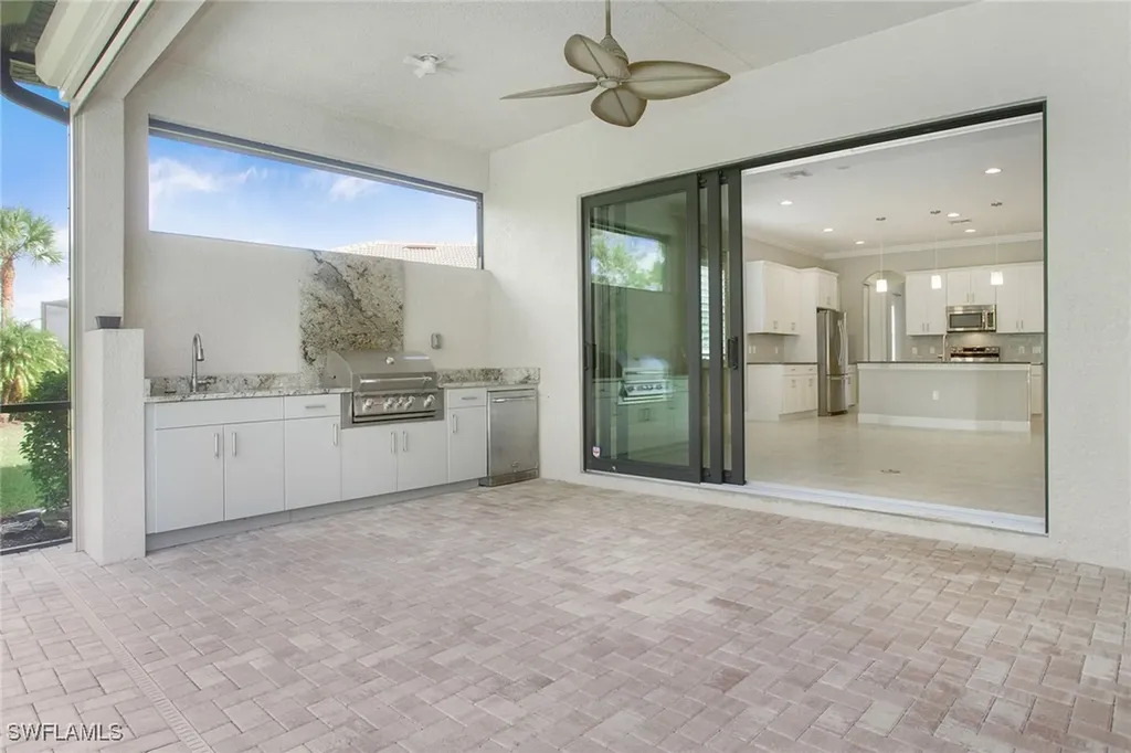 1385 Redona Way Naples FL 34113