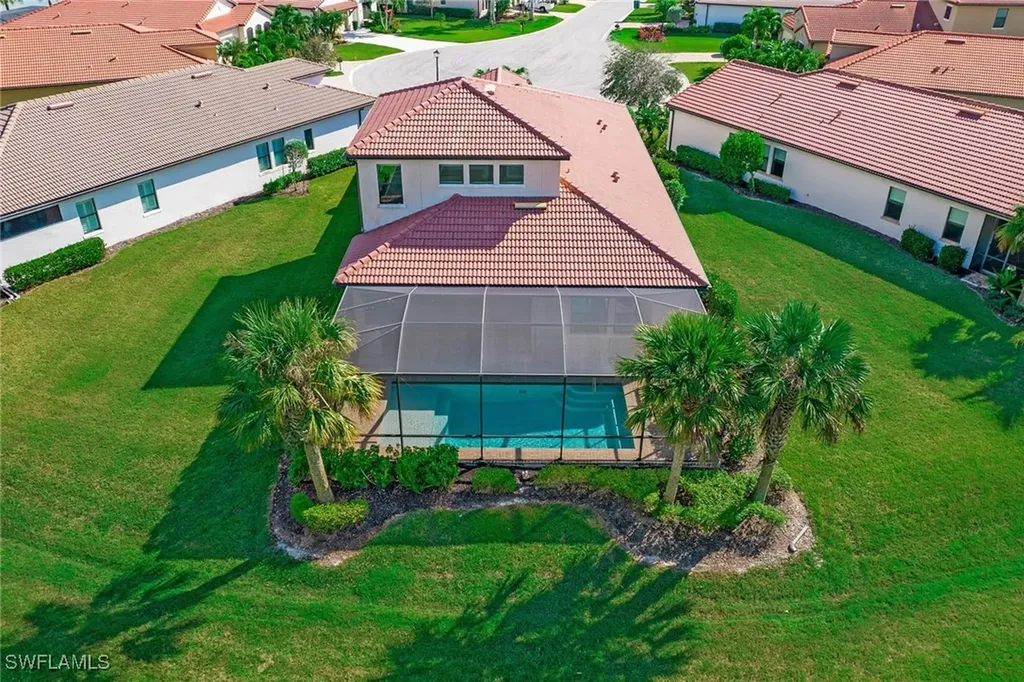 1385 Redona Way Naples FL 34113