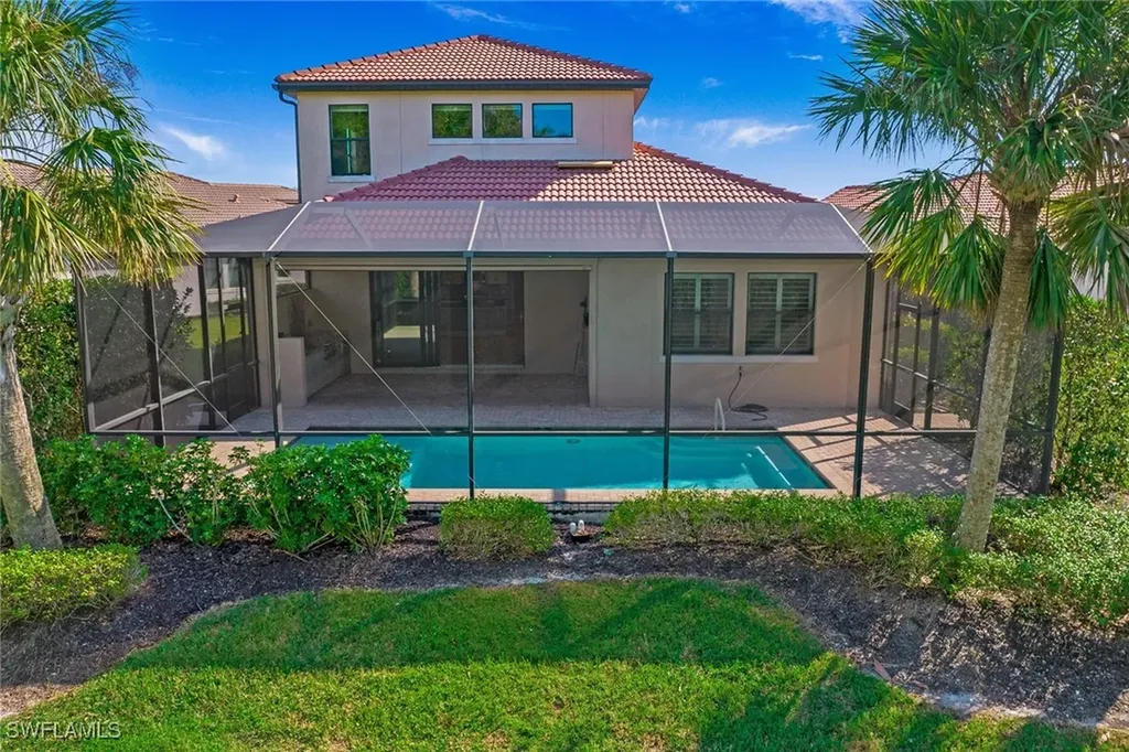 1385 Redona Way Naples FL 34113