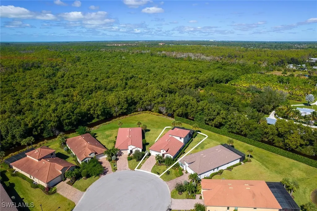 1385 Redona Way Naples FL 34113
