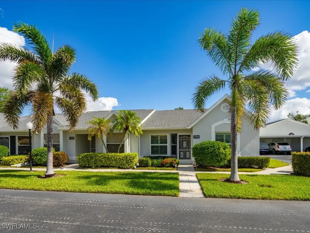 Naples FL, 10806 Queen Anne Lane, Unit 1303