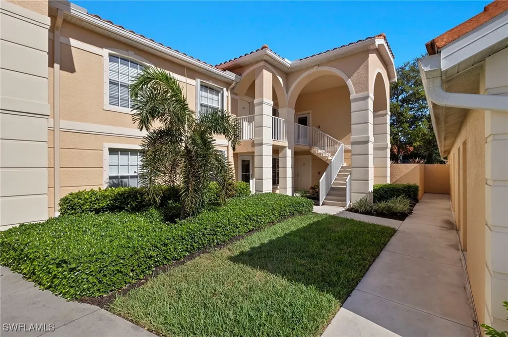 9601 Rosewood Pointe Terrace Bonita Springs FL 34135