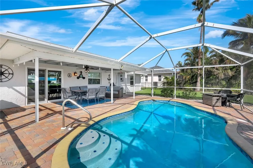 4311 Pelican Boulevard Cape Coral FL 33914