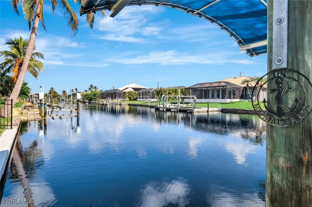 4311 Pelican Boulevard Cape Coral FL 33914