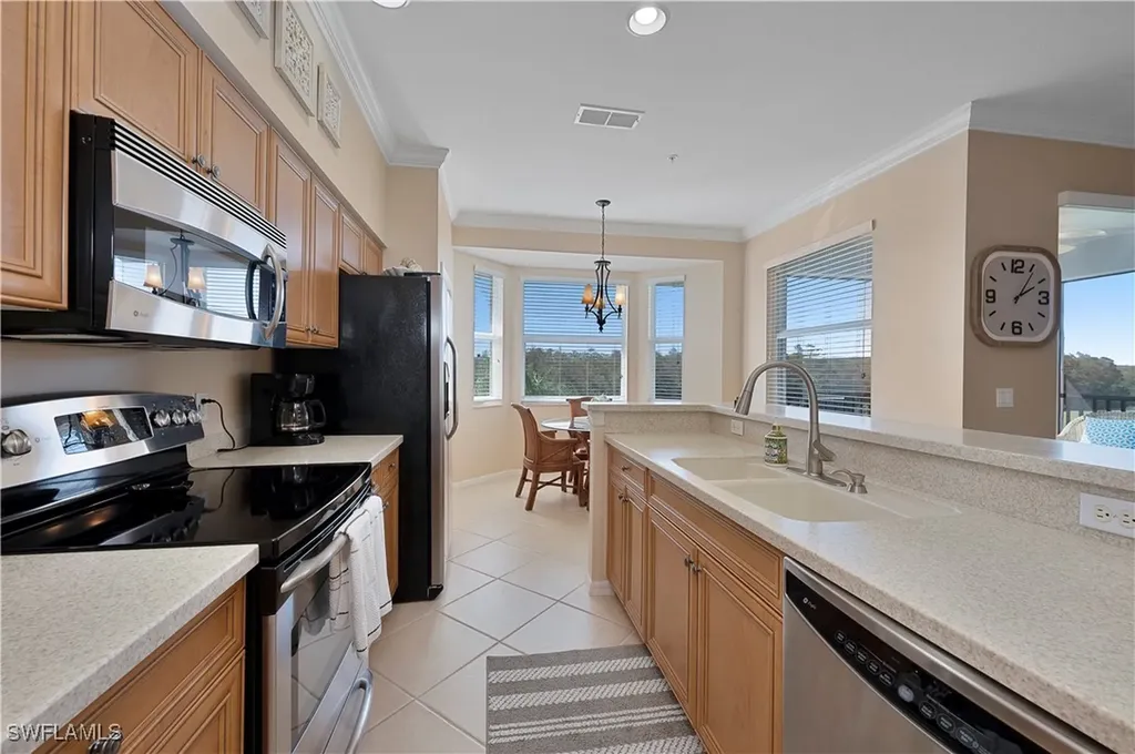 10285 Heritage Bay Boulevard Naples FL 34120