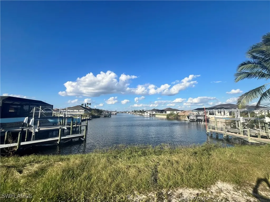 4103 NW 12th Street Cape Coral FL 33993