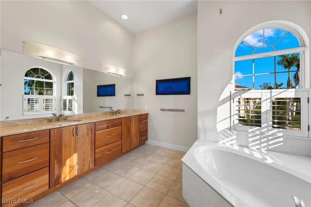 819 Birdie View Point Sanibel FL 33957