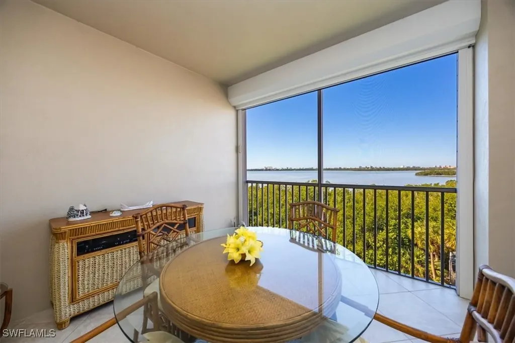 269 Vintage Bay Drive Marco Island FL 34145