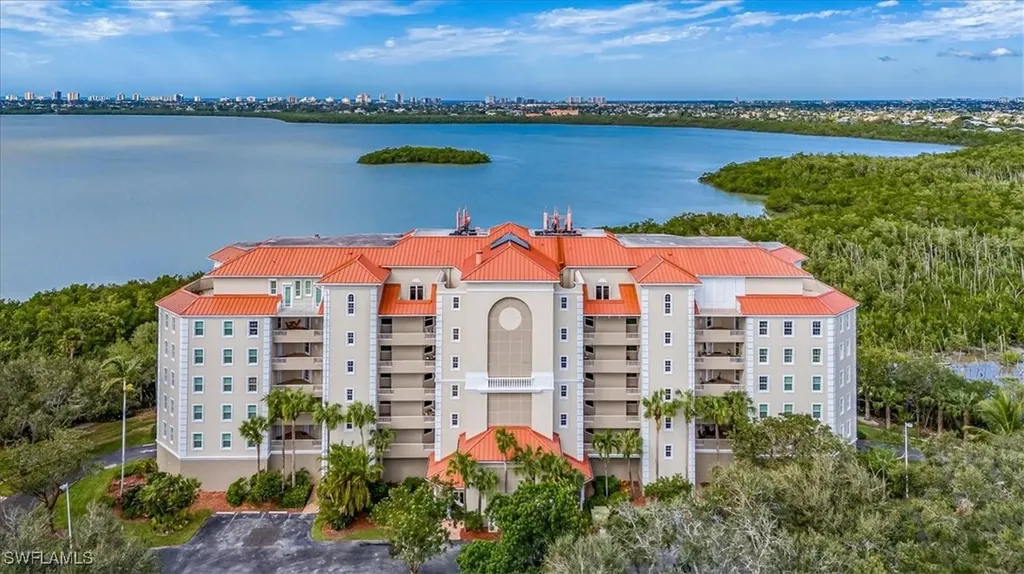 269 Vintage Bay Drive Marco Island FL 34145