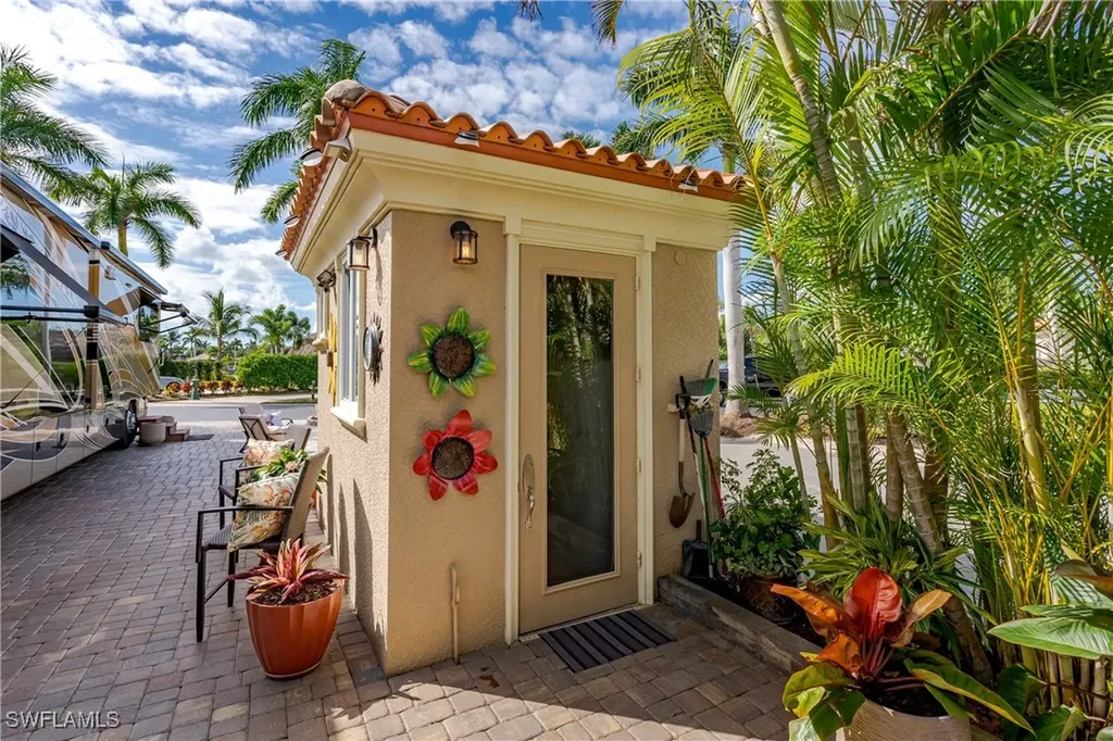 13446 Ladyfish Lane Naples FL 34114