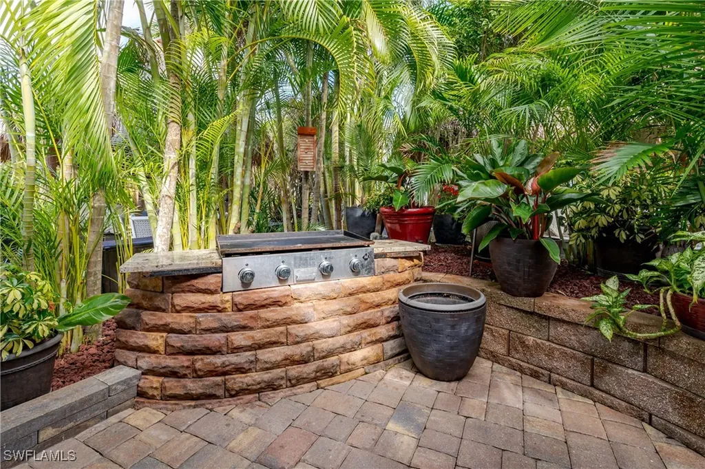 13446 Ladyfish Lane Naples FL 34114