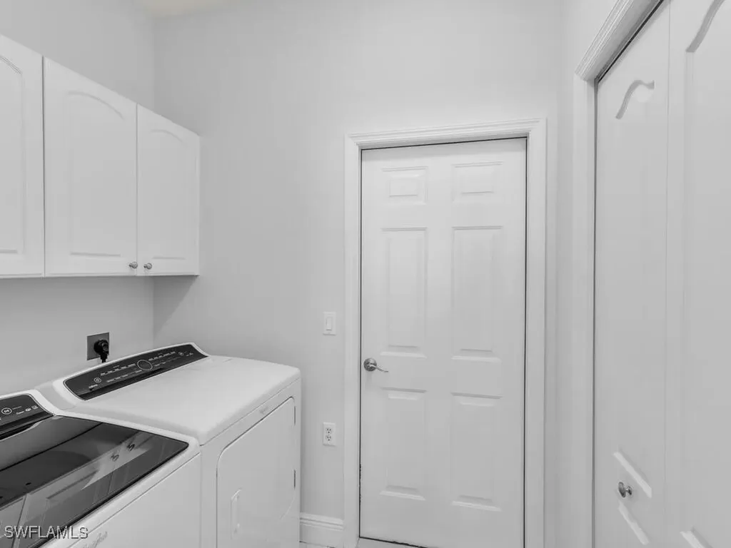 249 Stella Maris Drive S Naples FL 34114