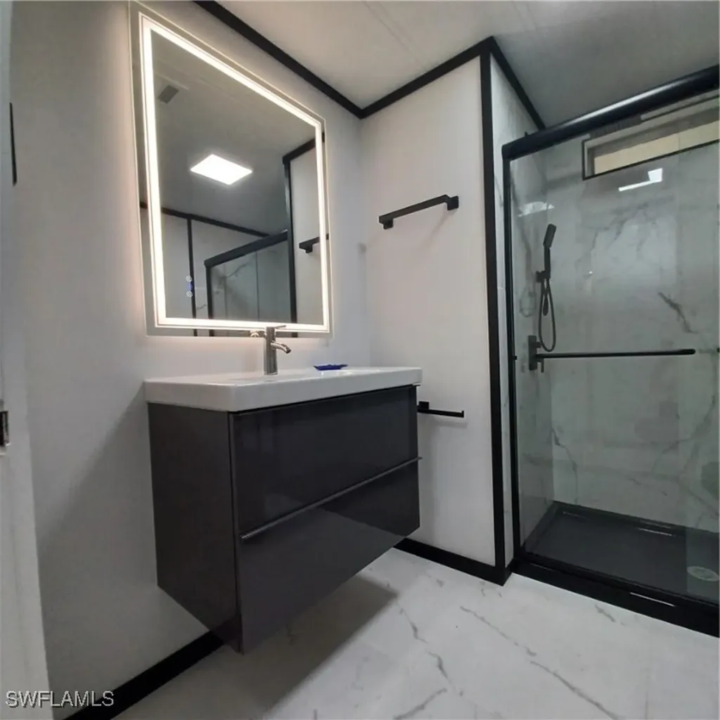 5502 Ben Franklin Lane North Fort Myers FL 33917