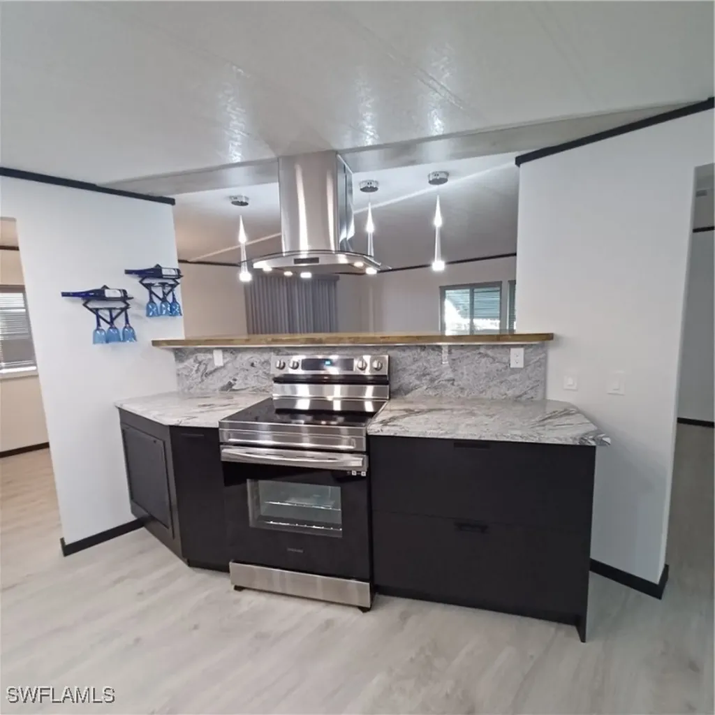 5502 Ben Franklin Lane North Fort Myers FL 33917