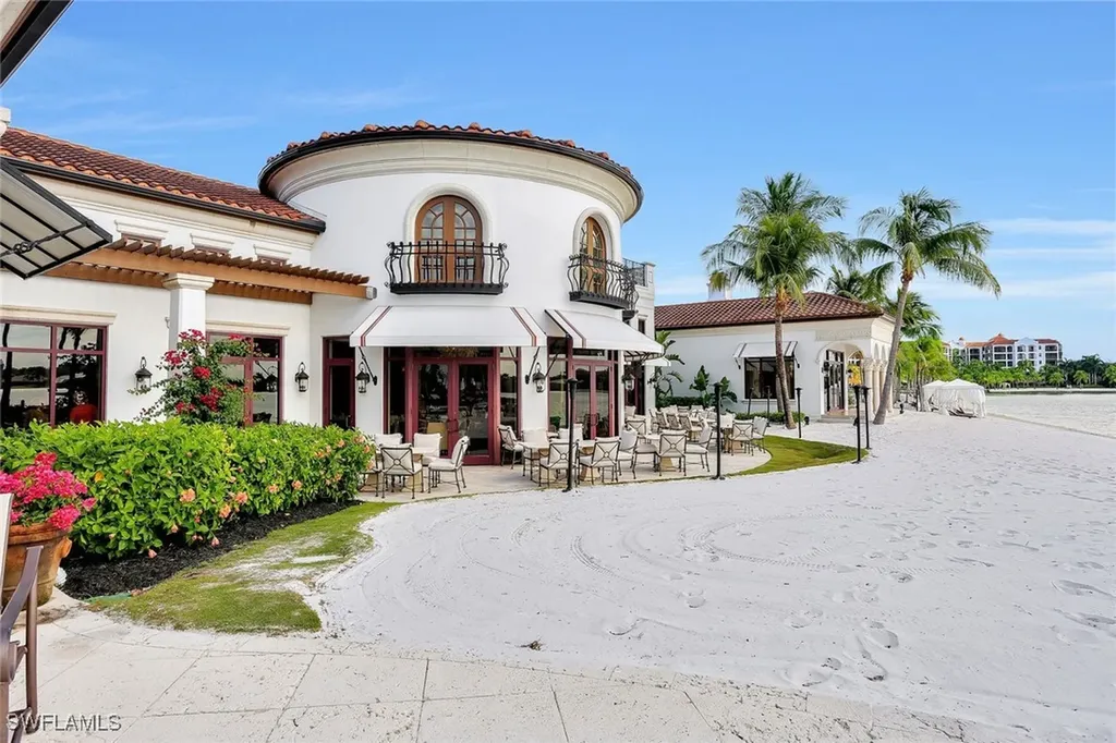 10181 Bellavista Circle Miromar Lakes FL 33913