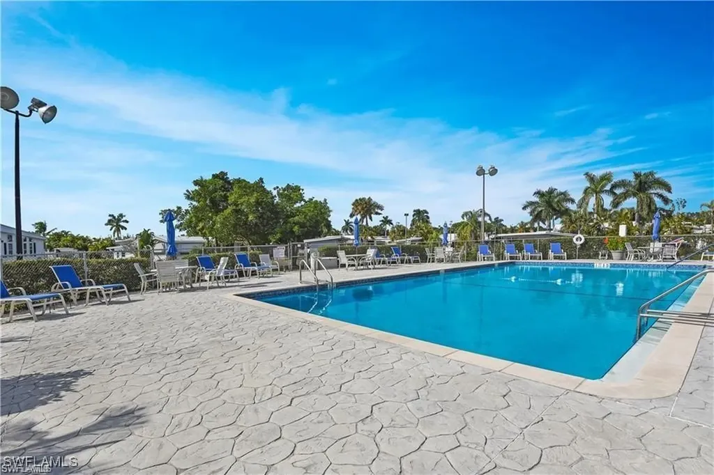 5628 Red Bird Lane Fort Myers FL 33908