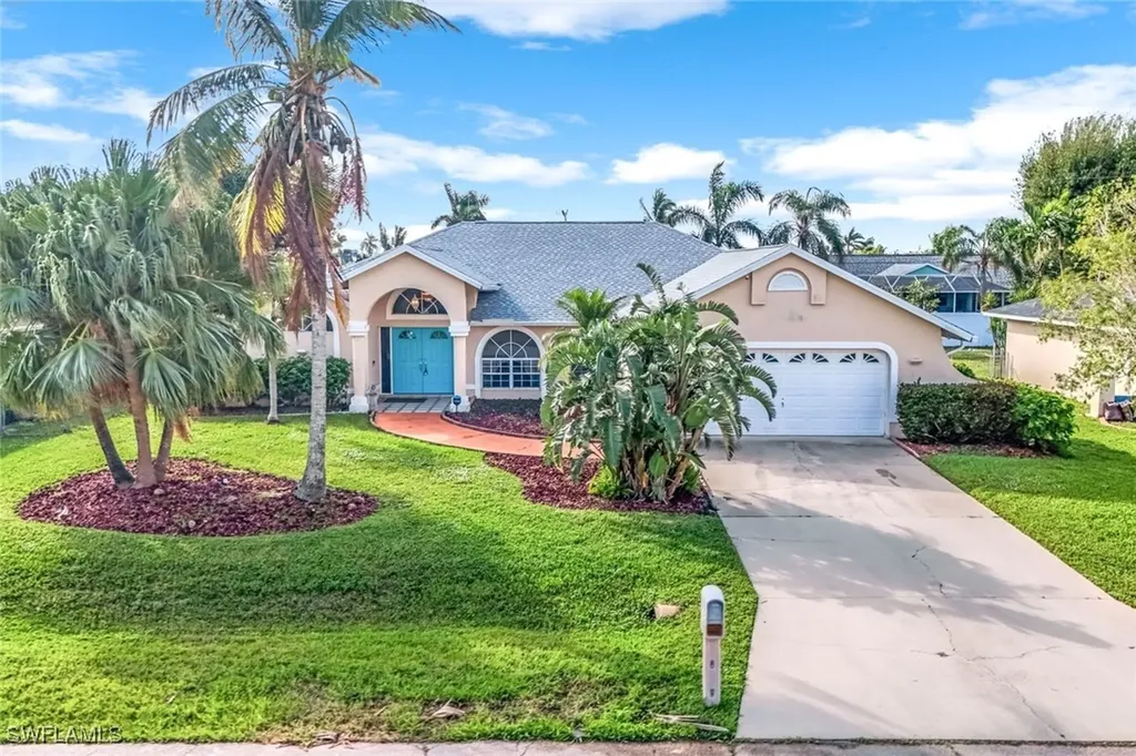 206 SE 19th Lane Cape Coral FL 33990