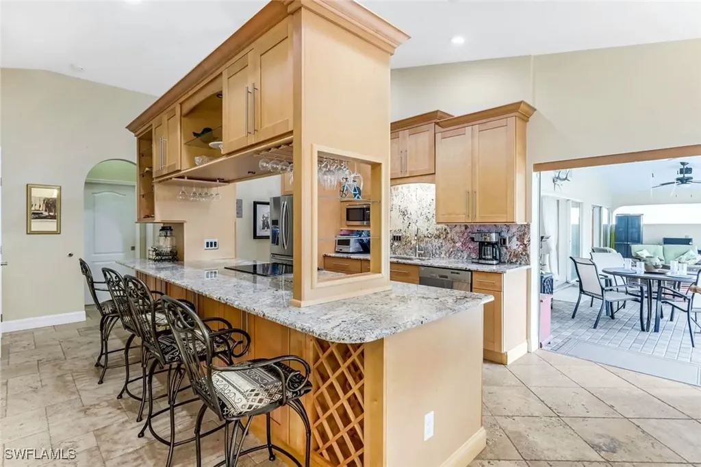 206 SE 19th Lane Cape Coral FL 33990