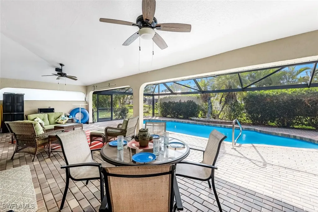 206 SE 19th Lane Cape Coral FL 33990