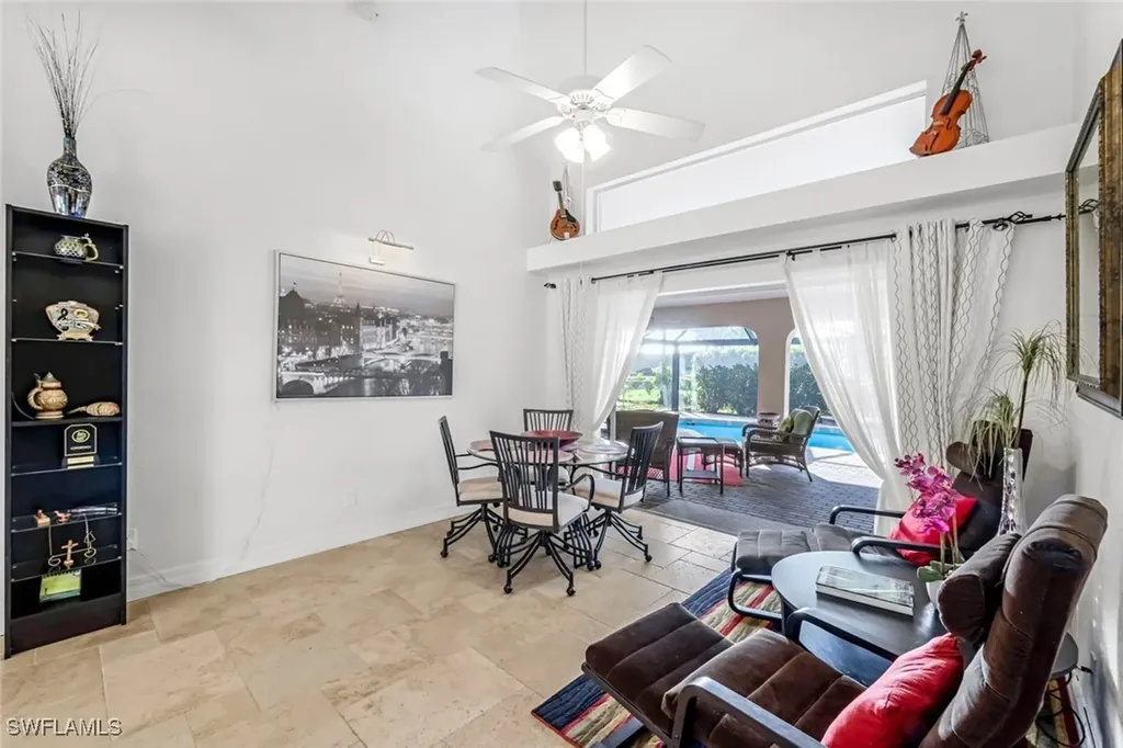 206 SE 19th Lane Cape Coral FL 33990