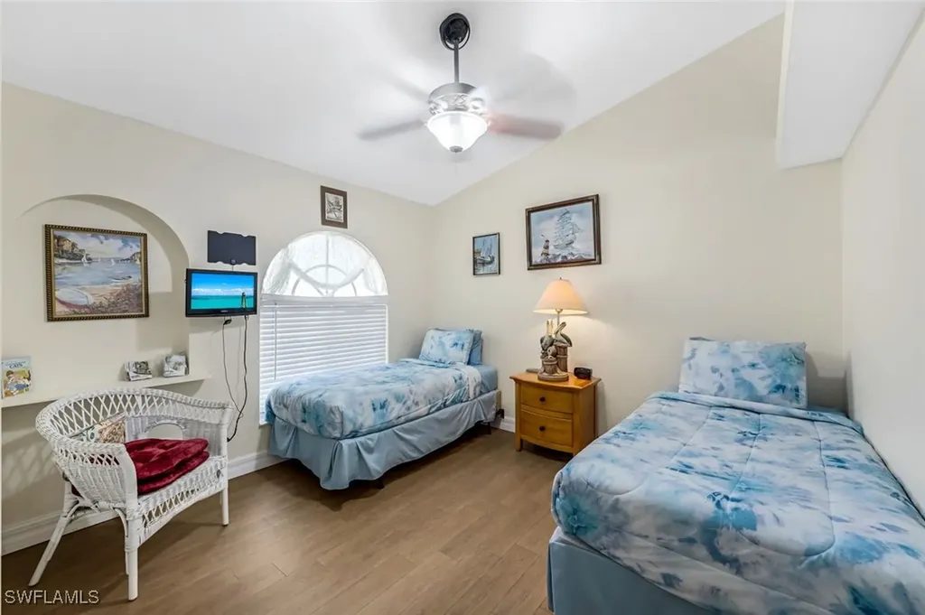 206 SE 19th Lane Cape Coral FL 33990