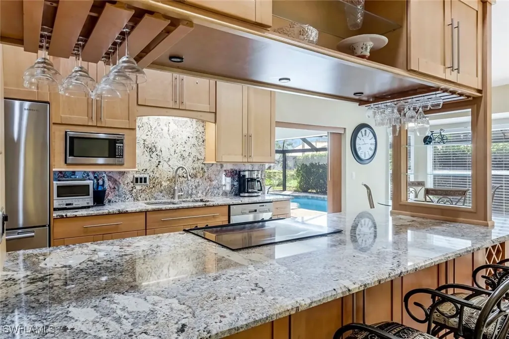 206 SE 19th Lane Cape Coral FL 33990