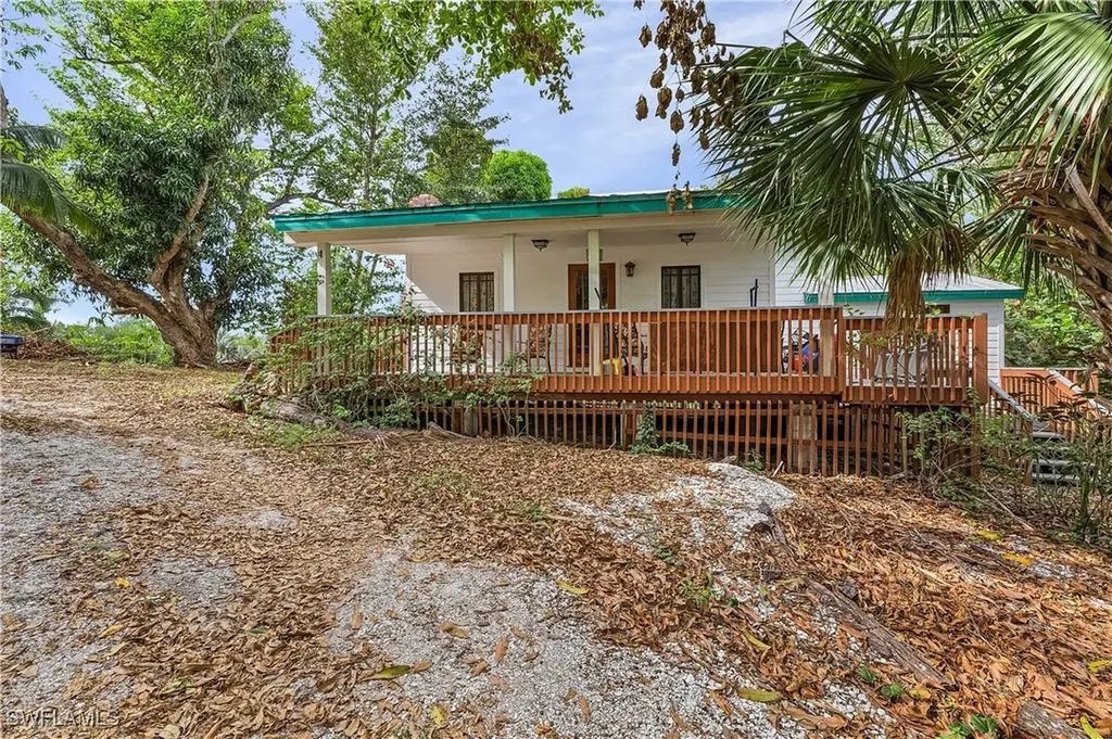 13841-13845 Robert Road Bokeelia FL 33922