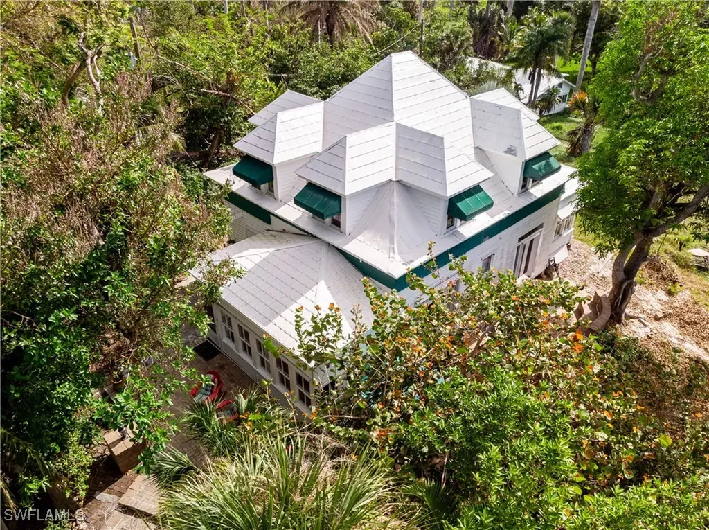 13841-13845 Robert Road Bokeelia FL 33922