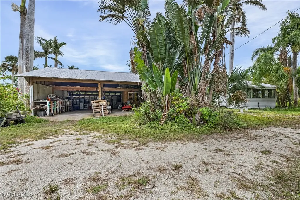 13841-13845 Robert Road Bokeelia FL 33922