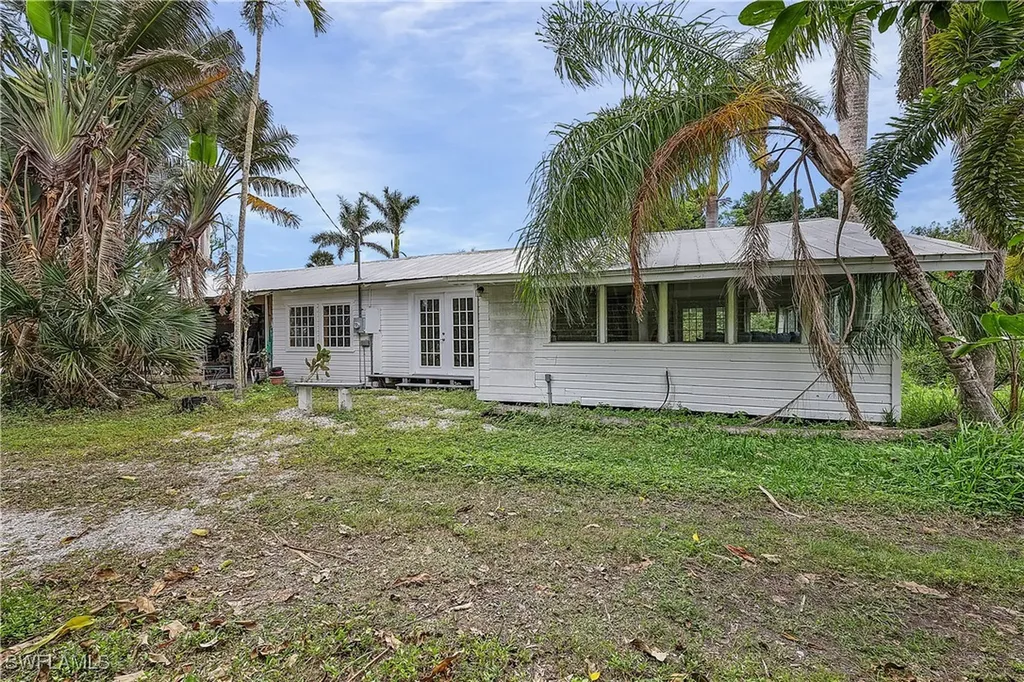 13841-13845 Robert Road Bokeelia FL 33922