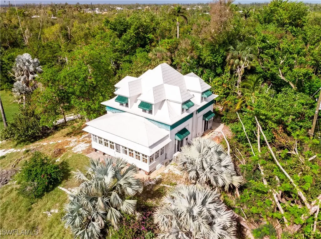 13841-13845 Robert Road Bokeelia FL 33922