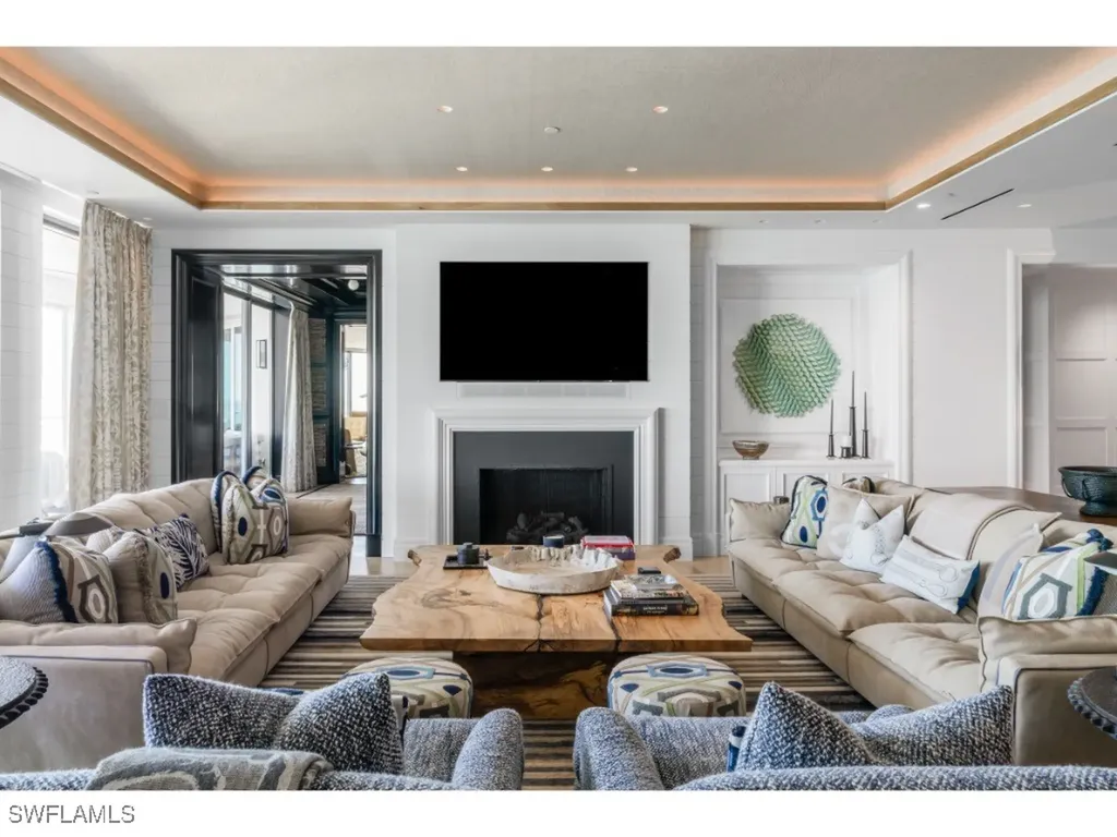 4101 Gulf Shore Boulevard N Naples FL 34103