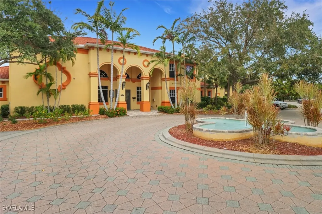 7975 Preserve Circle Naples FL 34119
