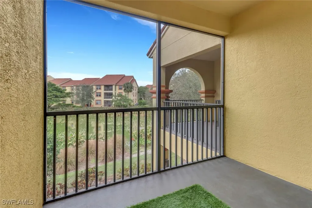 7975 Preserve Circle Naples FL 34119