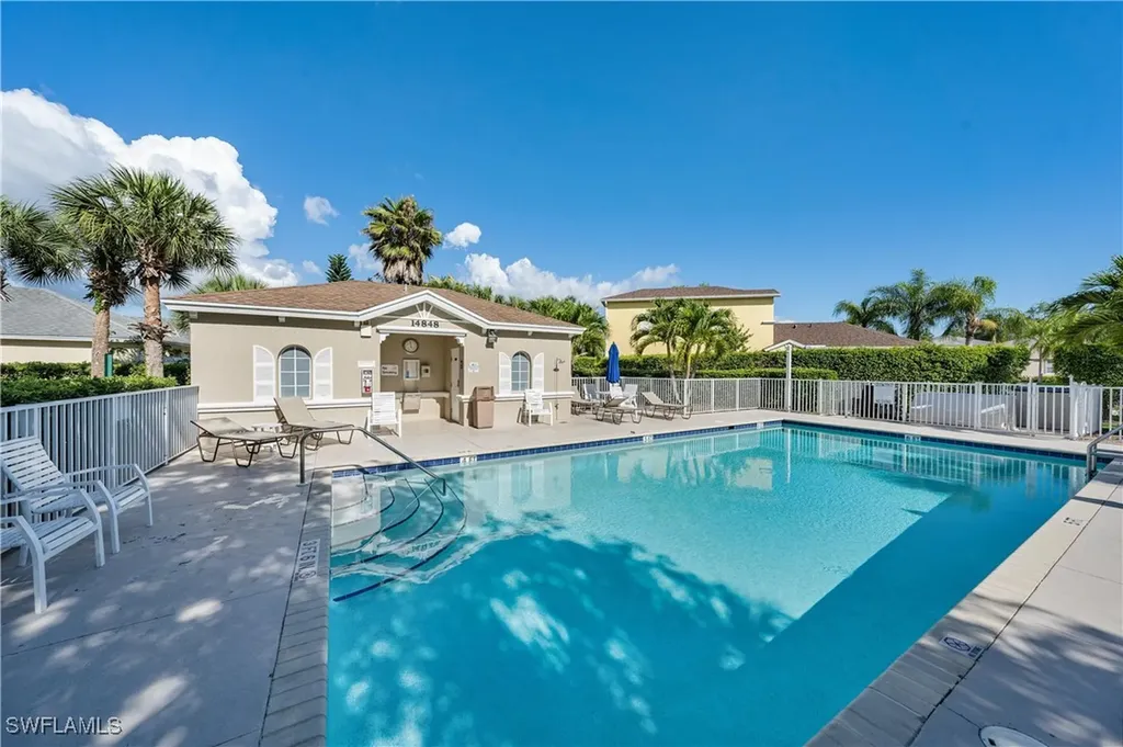 15143 Sterling Oaks Drive Naples FL 34110