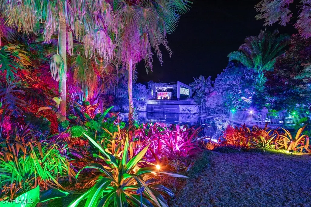 15143 Sterling Oaks Drive Naples FL 34110