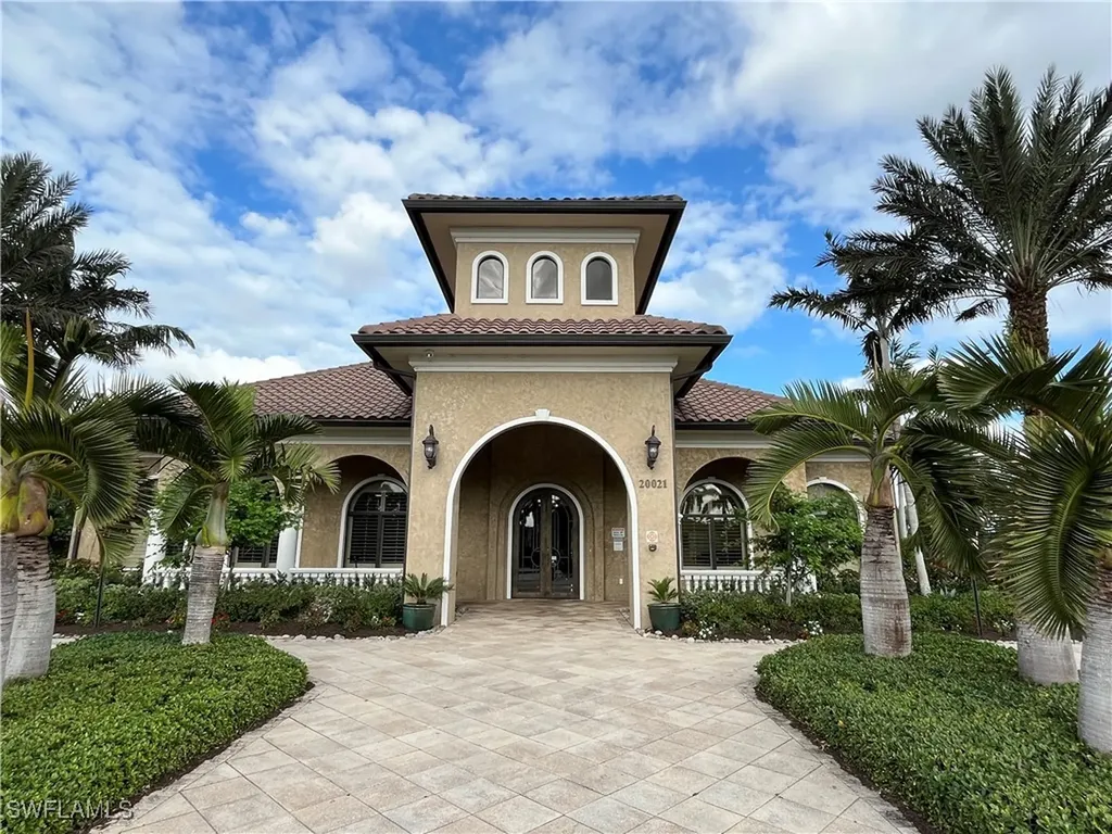 13501 San Georgio Drive Estero FL 33928