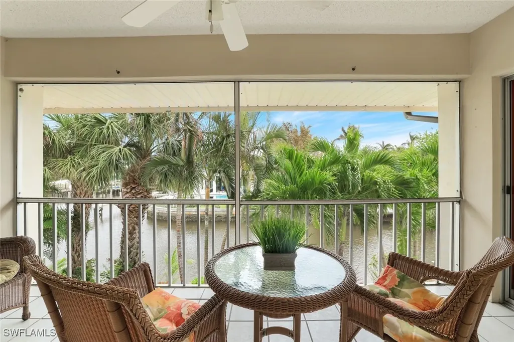 1200 Cherrystone Court Naples FL 34102