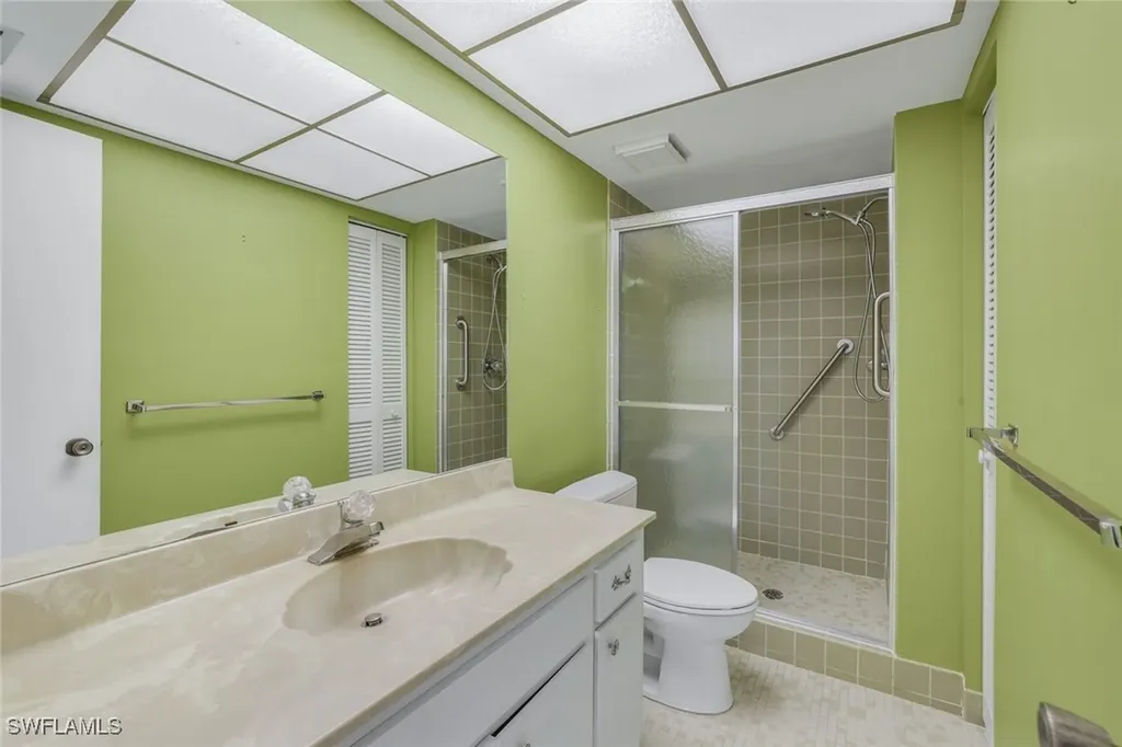 1200 Cherrystone Court Naples FL 34102