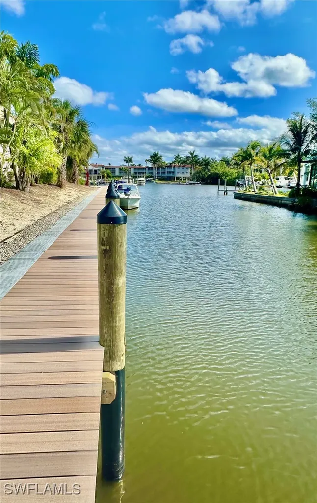 1200 Cherrystone Court Naples FL 34102