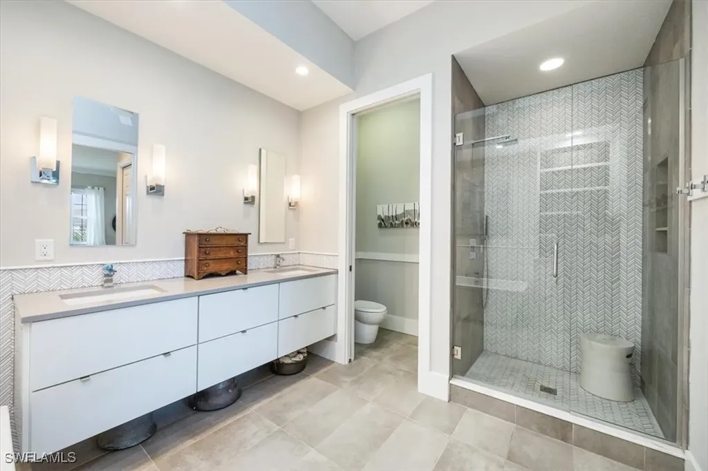 825 Bentwater Circle Naples FL 34108