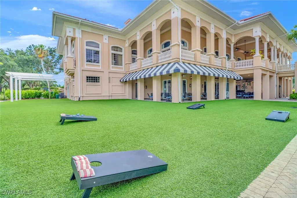 5697 Heron Lane Naples FL 34110