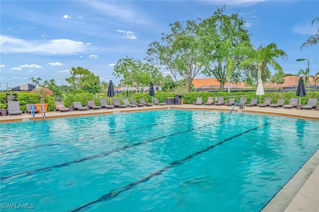 5697 Heron Lane Naples FL 34110
