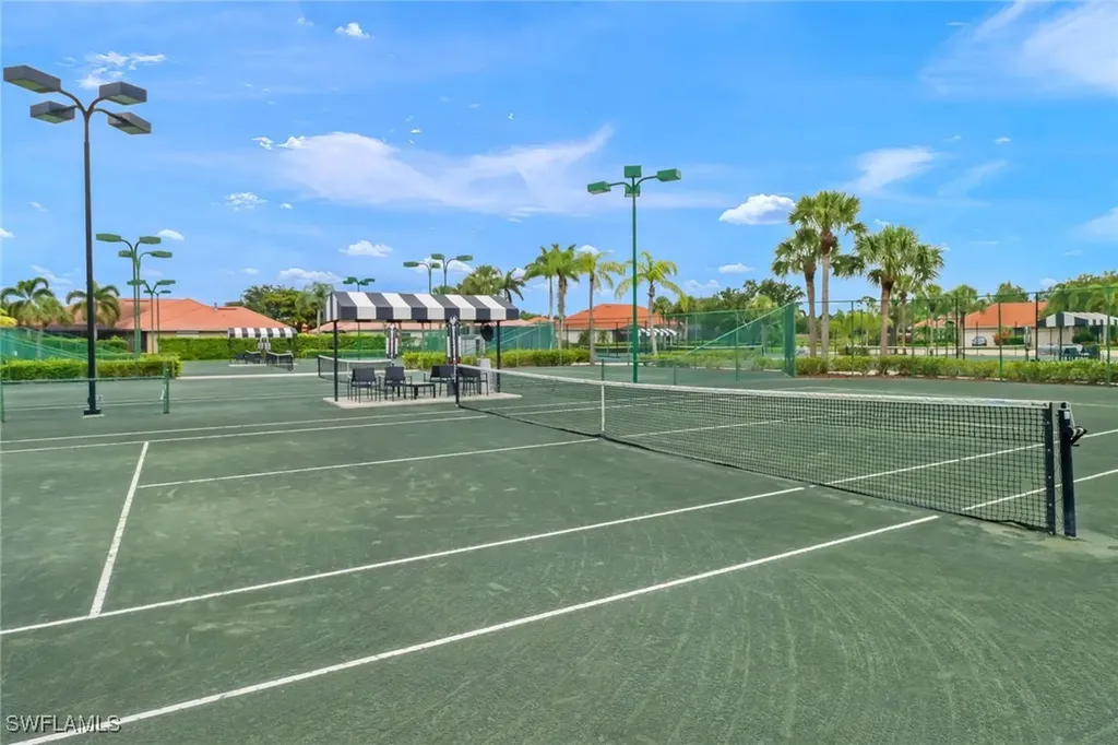 5697 Heron Lane Naples FL 34110