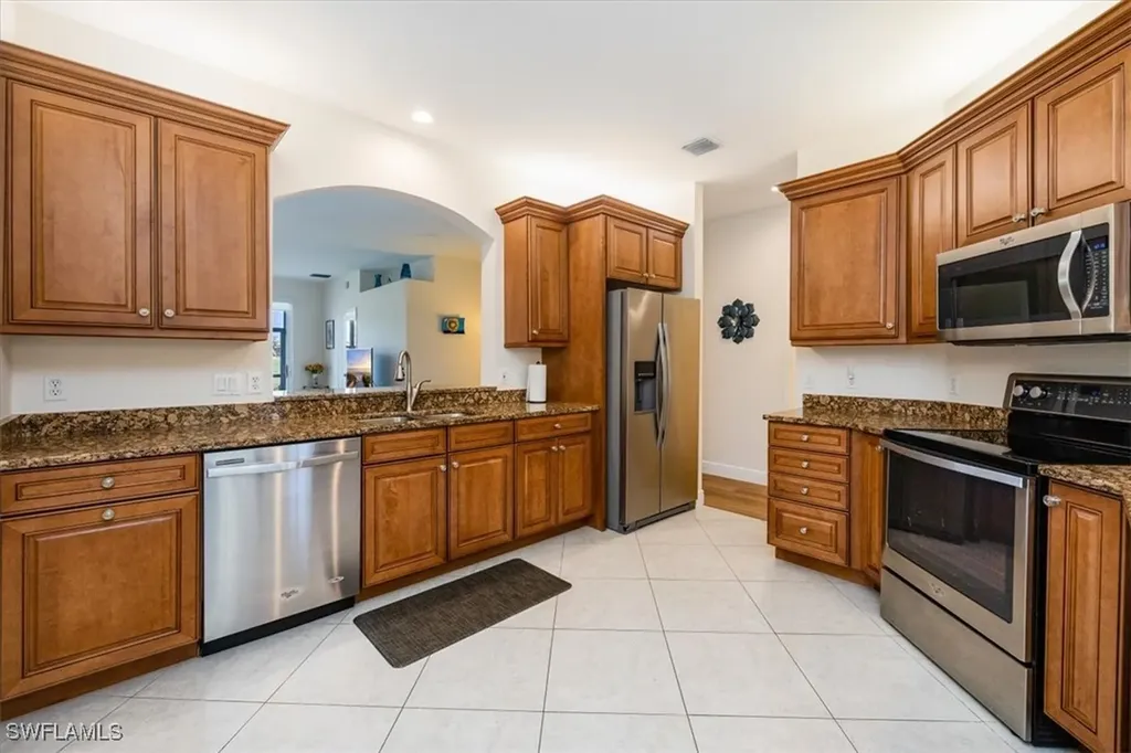 5697 Heron Lane Naples FL 34110