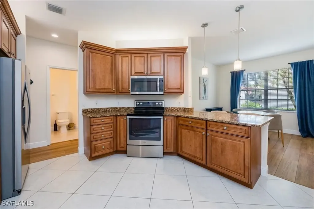 5697 Heron Lane Naples FL 34110