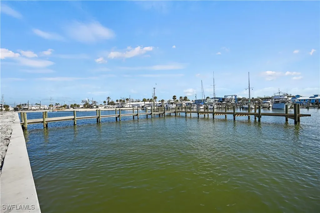 19281 #36 San Carlos Boulevard Fort Myers Beach FL 33931