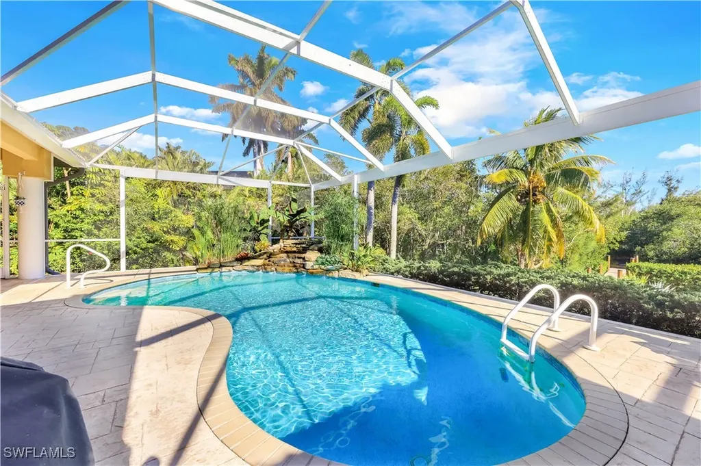 7281 Hendry Creek Drive Fort Myers FL 33908