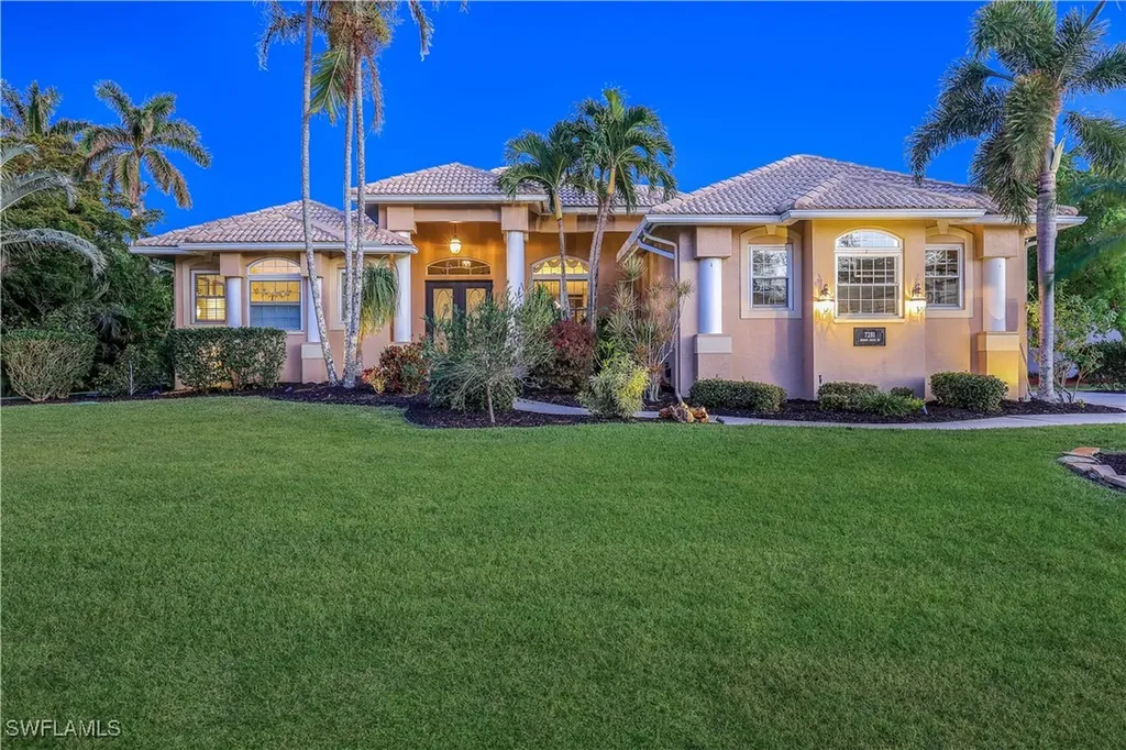 7281 Hendry Creek Drive Fort Myers FL 33908